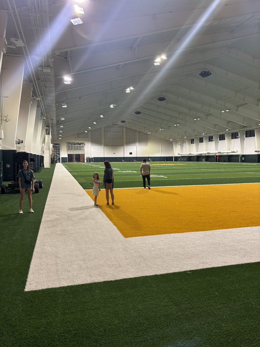 Spent spring break down in Waco. Was able to hook up with a former player of mine from BV, Michael Allen. We were able to get dinner and he gave my family a tour of the new Baylor Football Facilities. Can’t wait to get back and watch him play this fall.