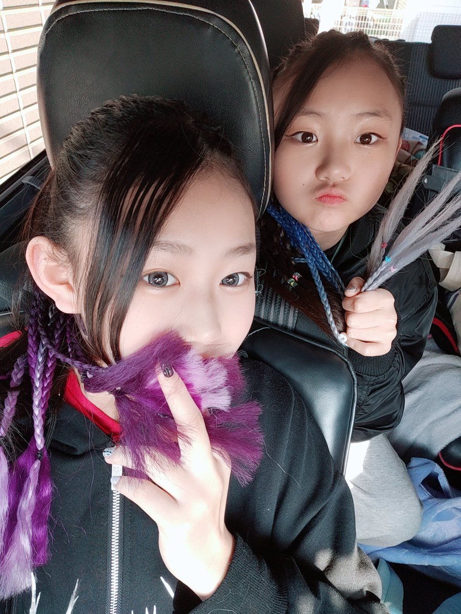 runanandesuga's tweet photo. ついに #テアトルアカデミーパフォーマンスステージ の当日💗
オシャレして準備万端💖

楽しみでもあるけど、緊張でおかしくなりそう😵‍💫

でもでもっ！緊張なんて忘れて踊り狂うくらい本気でいくから覚悟しててね？？🤣

んじゃ行ってきマース💕

 #本番 #妹 #緊張
 #テアトルアカデミー  #行ってきます https://t.co/O4nVdYi2k3