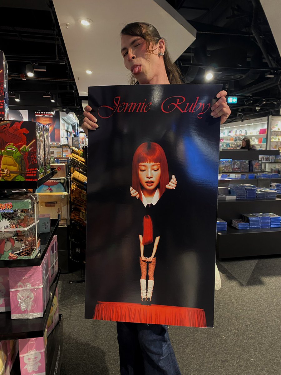 jkqueen_bitch's tweet image. THANKS JENNIE POUR LES TRAVEAUX.!

#Jennie    #JENNIE_TheRubyExperience #RubyExperience #beautiful #RubyExperienceParis