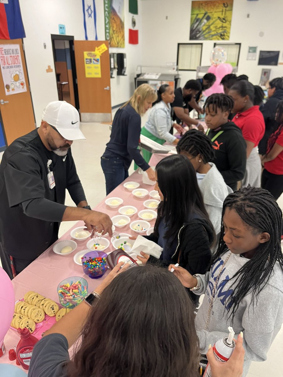 Alesia Boxill tweet media