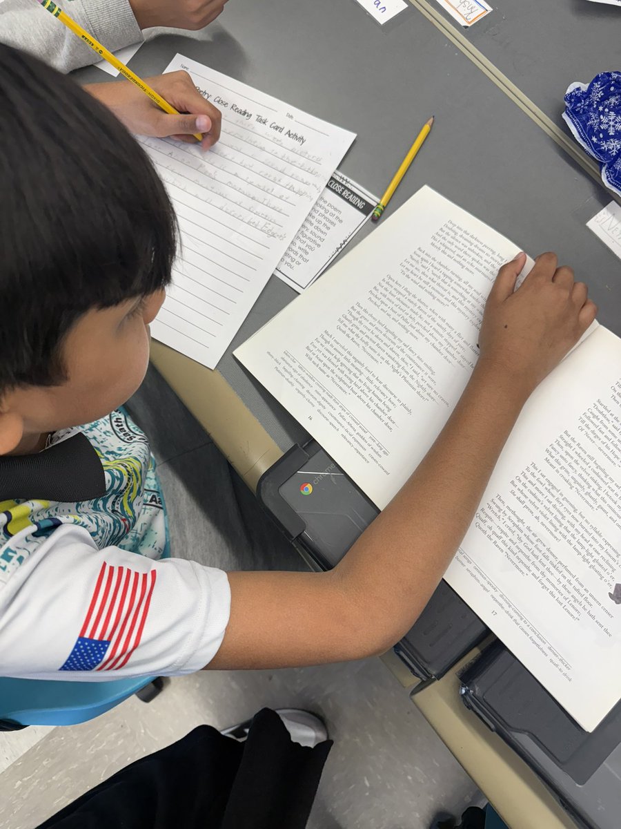 We closed out our poetry unit by using the skills we learned to explore poetry visiting various stations-proving that every line has a story waiting to be uncovered! 📝🔍<a href="/JMI_Edison/">JMI</a>