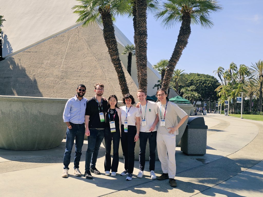 APS meeting: talks given, physics discussed, caffeine, and an unreasonable amount of sugar consumed✅️. A successful week with an amazing team!👑 Now back to the lab before our qubits forget us. #apssummit2025 #quantumsquad