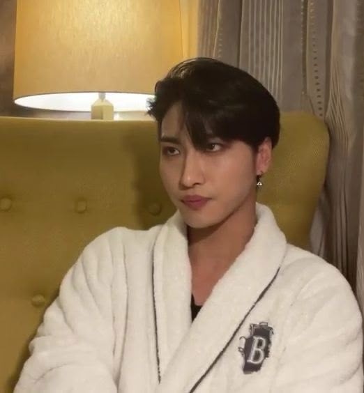 ⊹ biana ₊˚✧ VAI VER O ENHYPEN tweet media