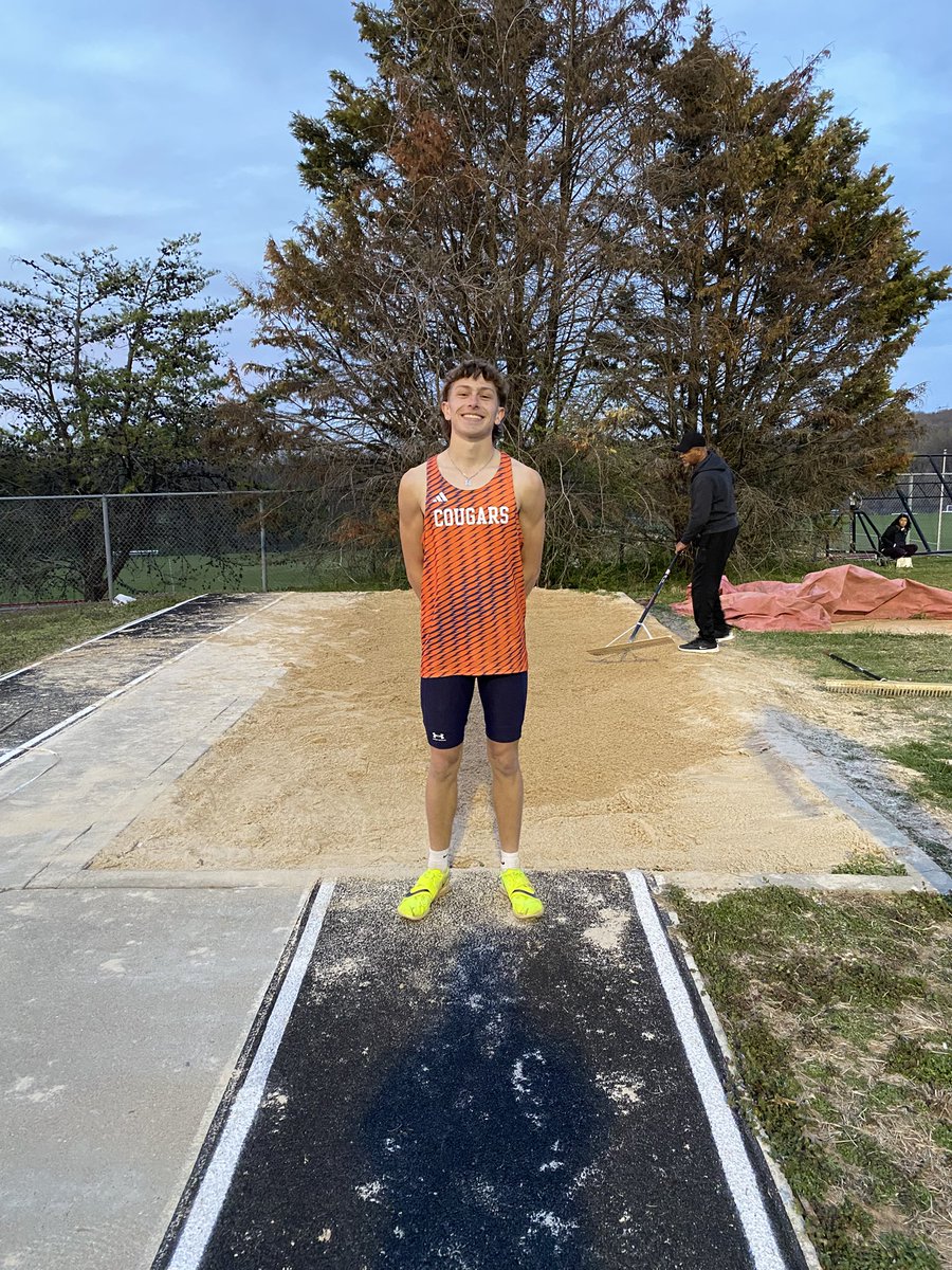 dchs_track&field (@track_dchs) on Twitter photo March Madness is off to a great start at Ravenwood. Noah Armstrong claims 1st in the discuss and 3rd in shot put, Jordyn Satterfield claims 1st in discuss, and Dustin Navarro earns his first 20 piece in long jump!
<a href="/DCCOUGARS/">Dickson County High School Athletics</a> <a href="/DicksonSports/">Dickson Sports Media</a> March Madness is off to a great start at Ravenwood. Noah Armstrong claims 1st in the discuss and 3rd in shot put, Jordyn Satterfield claims 1st in discuss, and Dustin Navarro earns his first 20 piece in long jump!
<a href="/DCCOUGARS/">Dickson County High School Athletics</a> <a href="/DicksonSports/">Dickson Sports Media</a>