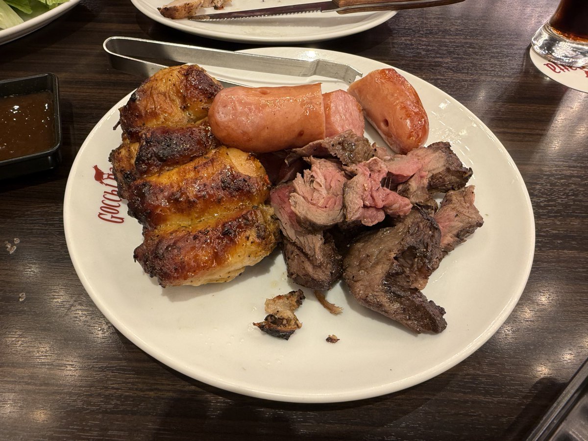 シゲさんの引っ越し祝いも兼ねて今川さんシゲさんとお肉食べた!! 