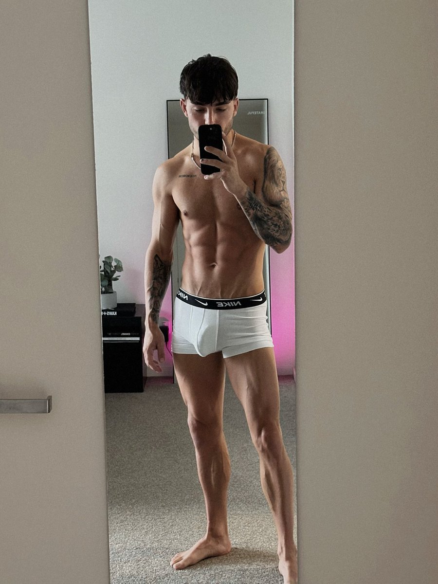 Bed hair 🥱