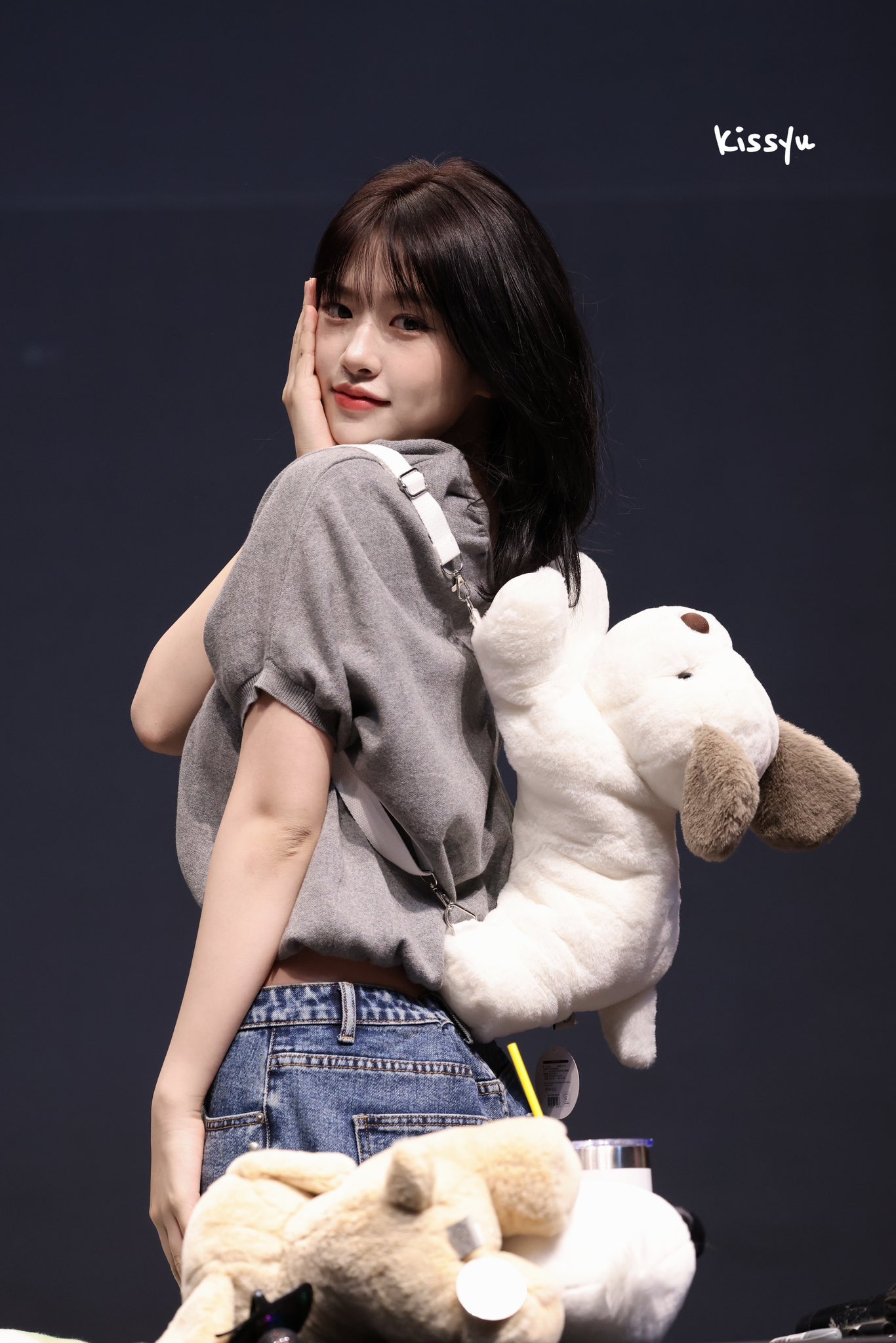 ゆあーみん 안유진's Closet｜Yujin Style Earth Arcade 지구오락실S3 LOOK