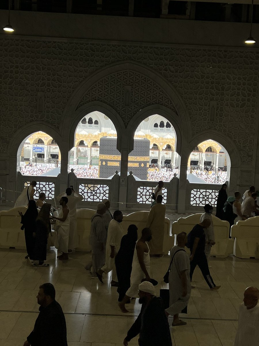 H0T2z's tweet photo. اللهم لك الحمد على التمام🤍🤍 https://t.co/BGjOAzSpWv