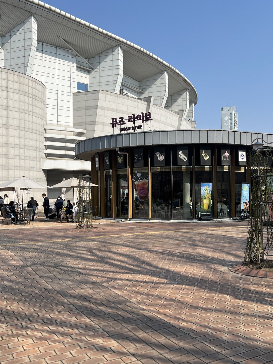 【 우당탕탕 포장마차 】

15시부터 16시30분까지 현장 수령 및 나눔진행 예정입니다. 뮤즈라이즈 카페 건너편 계단쪽에 있습니다

현장수령: 카페 활동 이벤트, 후기 이벤트, 특전통판
나눔: 트레카 / 나무젓가락 / 컵홀더