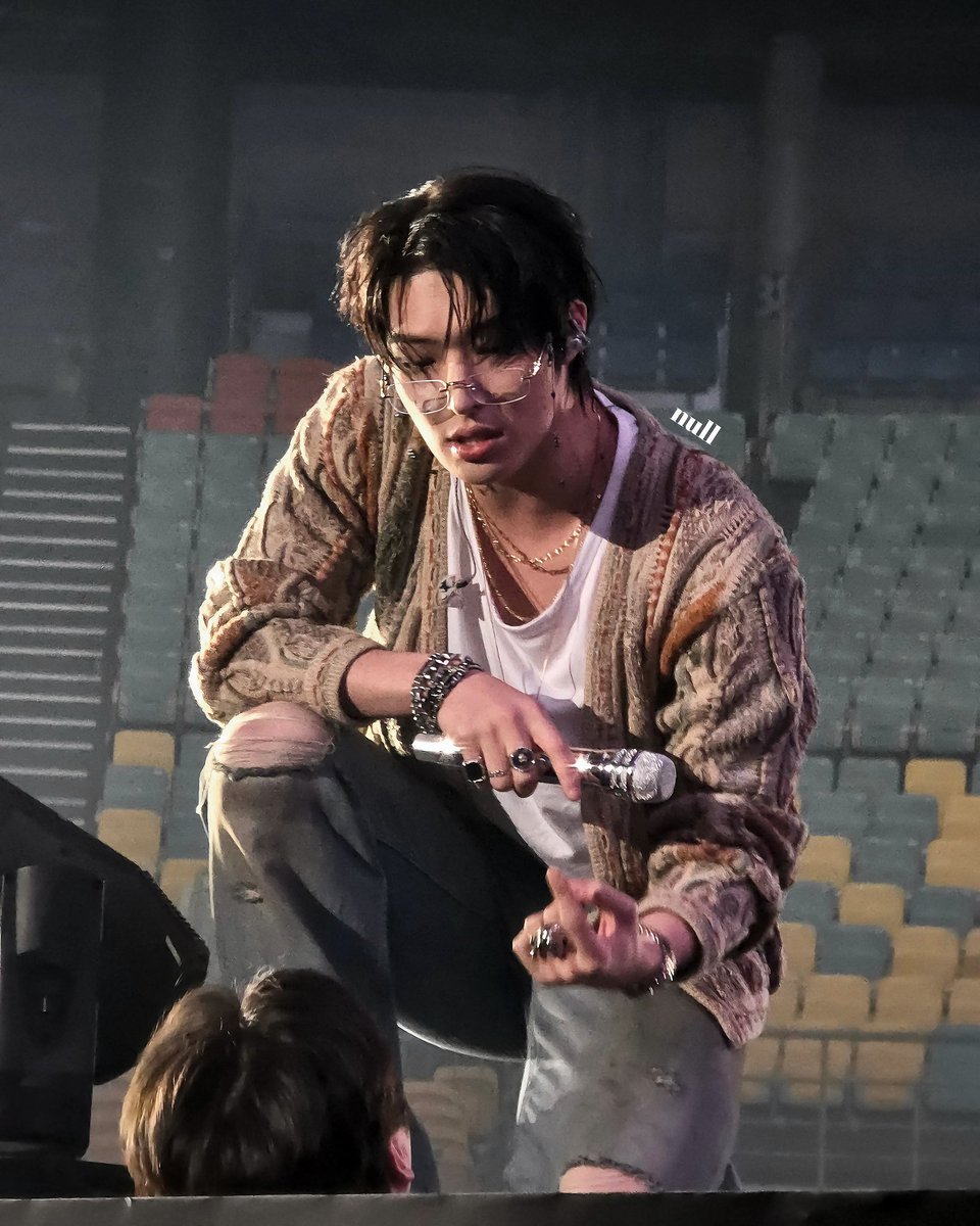 mingifeeds's tweet photo. mingi today at will to power : finale in seoul https://t.co/Bt608b32yB
