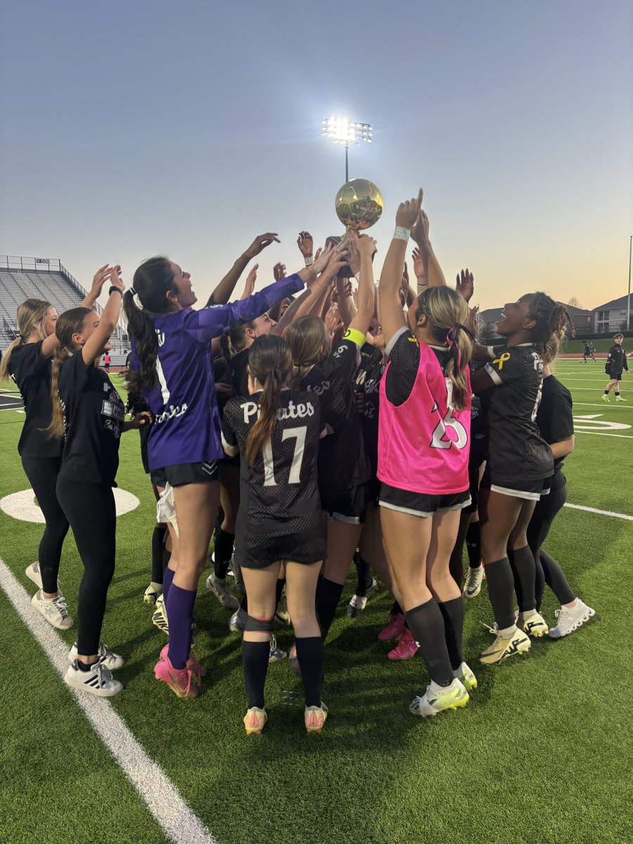 Oh hey, Bi-District Champions! 🏆🏴‍☠️⚽️
