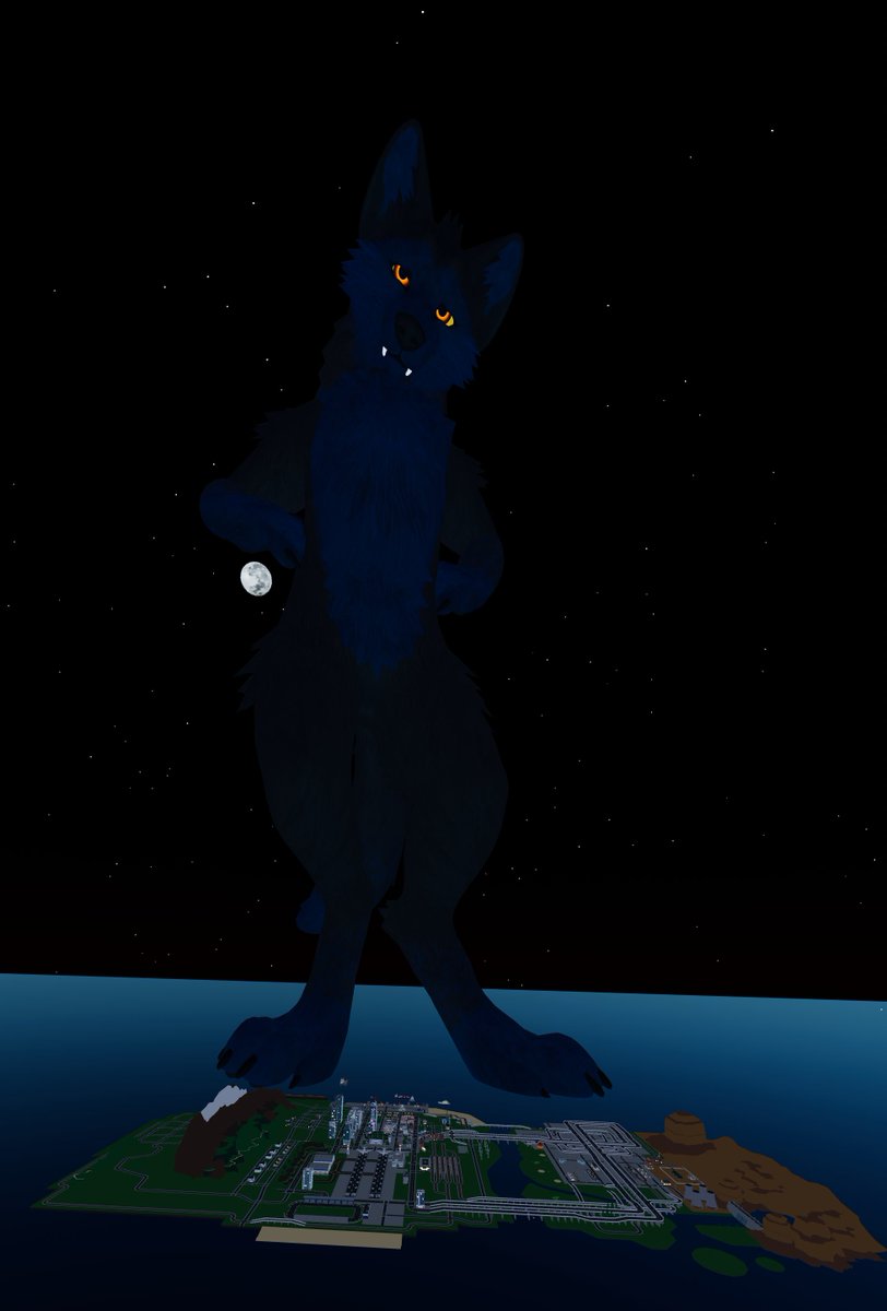 It's friday start of the weekend be on the look out for large wolf's. They should be easy to spot in #MacroMarch