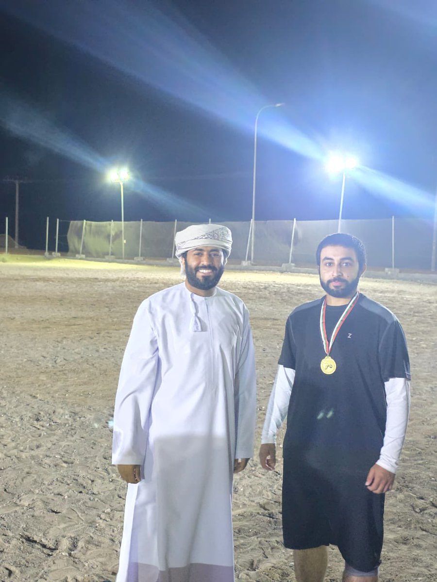 Ahlydout's tweet photo. جانب من توزيع الميداليات على المنظمين واللاعبين 

#فريق_أهلي_دوت_الرياضي https://t.co/CpXalXS9VJ