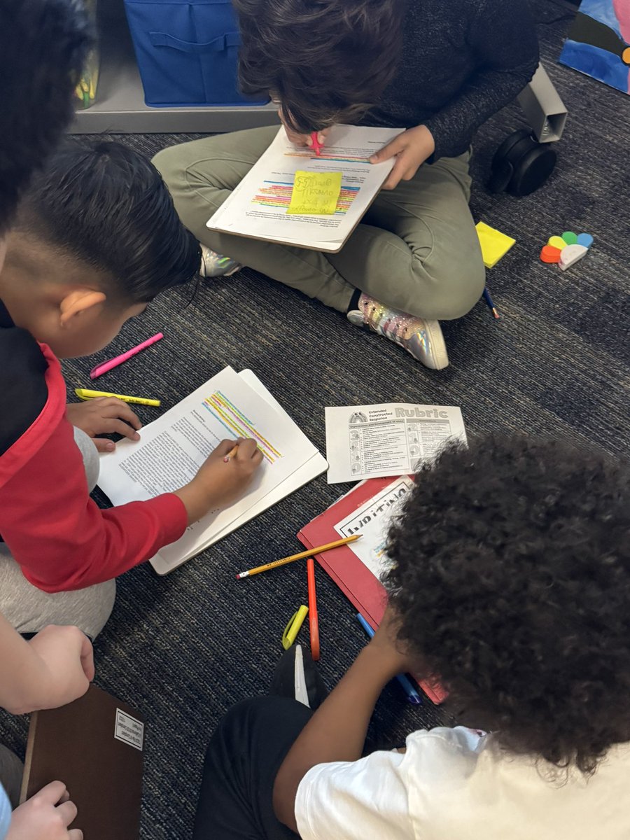 MrsMccoy_ (@_mrsmccoy_) on Twitter photo Scoring, revising and editing each others ECRs helped so much <a href="/SheridanCFISD/">Sheridan Elementary School</a> <a href="/CFISD_ELAR2_5/">CFISD ELAR 2-5</a> Scoring, revising and editing each others ECRs helped so much <a href="/SheridanCFISD/">Sheridan Elementary School</a> <a href="/CFISD_ELAR2_5/">CFISD ELAR 2-5</a>