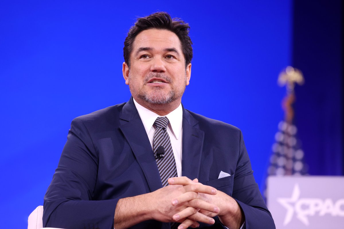 deancainarchive's tweet photo. Dean Cain speaking at the Conservative Political Action Conference (CPAC), 2025. @RealDeanCain https://t.co/NqgESwel8T