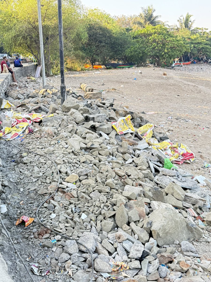 Ashwin (@ashmal312) on Twitter photo Illegally dumped stones still remain at Carter Road Beach in spite of orders by Maritime Board to remove them. It’s been over a week now. Why such a shoddy job by the PWD department. <a href="/mybmc/">माझी Mumbai, आपली BMC</a> <a href="/CMOMaharashtra/">CMO Maharashtra</a> <a href="/ShelarAshish/">Adv. Ashish Shelar - ॲड. आशिष शेलार</a> <a href="/zoru75/">Zoru Bhathena</a> <a href="/freishiab/">Freishia</a> Illegally dumped stones still remain at Carter Road Beach in spite of orders by Maritime Board to remove them. It’s been over a week now. Why such a shoddy job by the PWD department. <a href="/mybmc/">माझी Mumbai, आपली BMC</a> <a href="/CMOMaharashtra/">CMO Maharashtra</a> <a href="/ShelarAshish/">Adv. Ashish Shelar - ॲड. आशिष शेलार</a> <a href="/zoru75/">Zoru Bhathena</a> <a href="/freishiab/">Freishia</a>