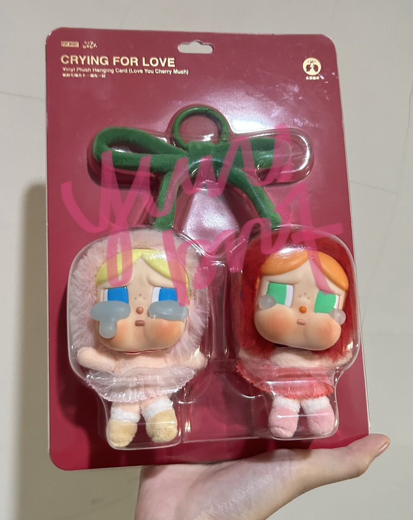 yunobrot's tweet photo. wts popmart crybaby crying for love cherry NEW �� 

480k, bought in korea 🇰🇷
ready pengiriman dari jaksel, bisa via 🍊

want to sell i love you cherry much keyring https://t.co/i8Z6VSpHjJ