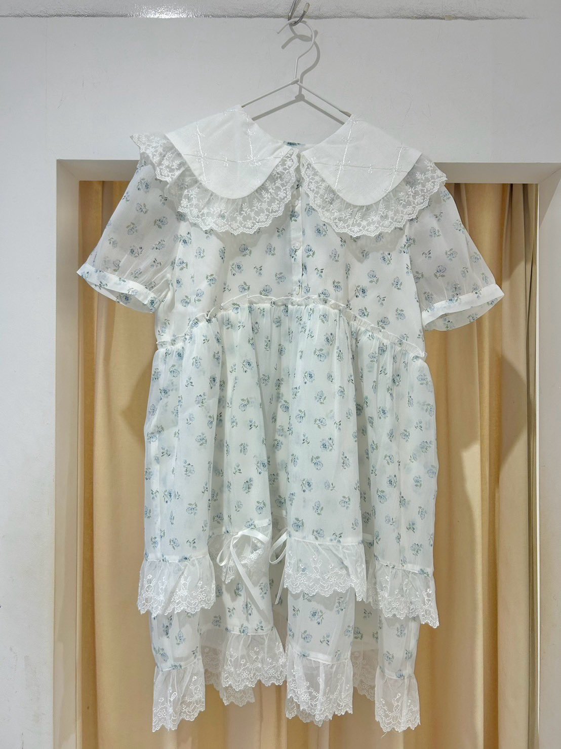 早瀬ノエル コラボ】airy petit flowerミニワンピース