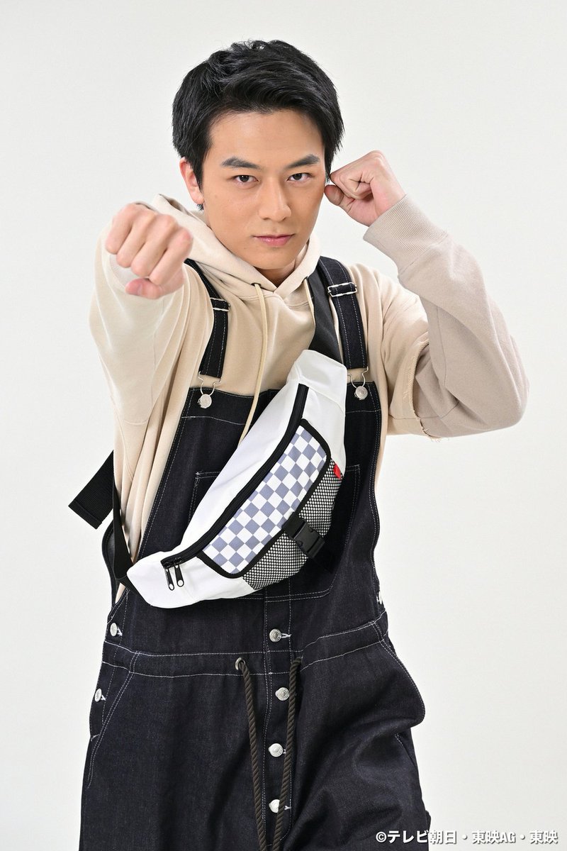 meagratia　ブンブラック／阿久瀬 錠　オーバーオール 爆上戦隊ブンブンジャー×meagratia ブンブラック／阿久瀬 錠