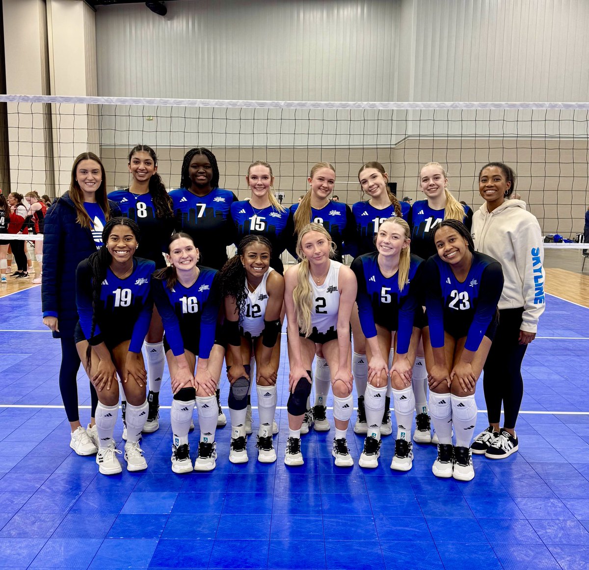 ‼️3-0 Day 1 @ Mideast Qualifier. Let’s keep it going <a href="/Houston/">Houston Weather</a> Skyline 17 Black!