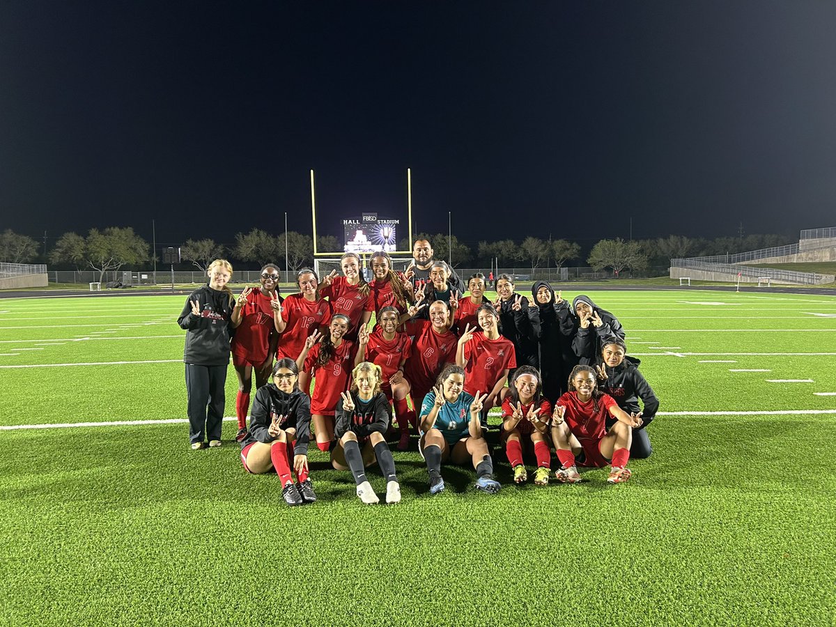 Austin Bulldogs are Bi District Champions. On to round 2.
