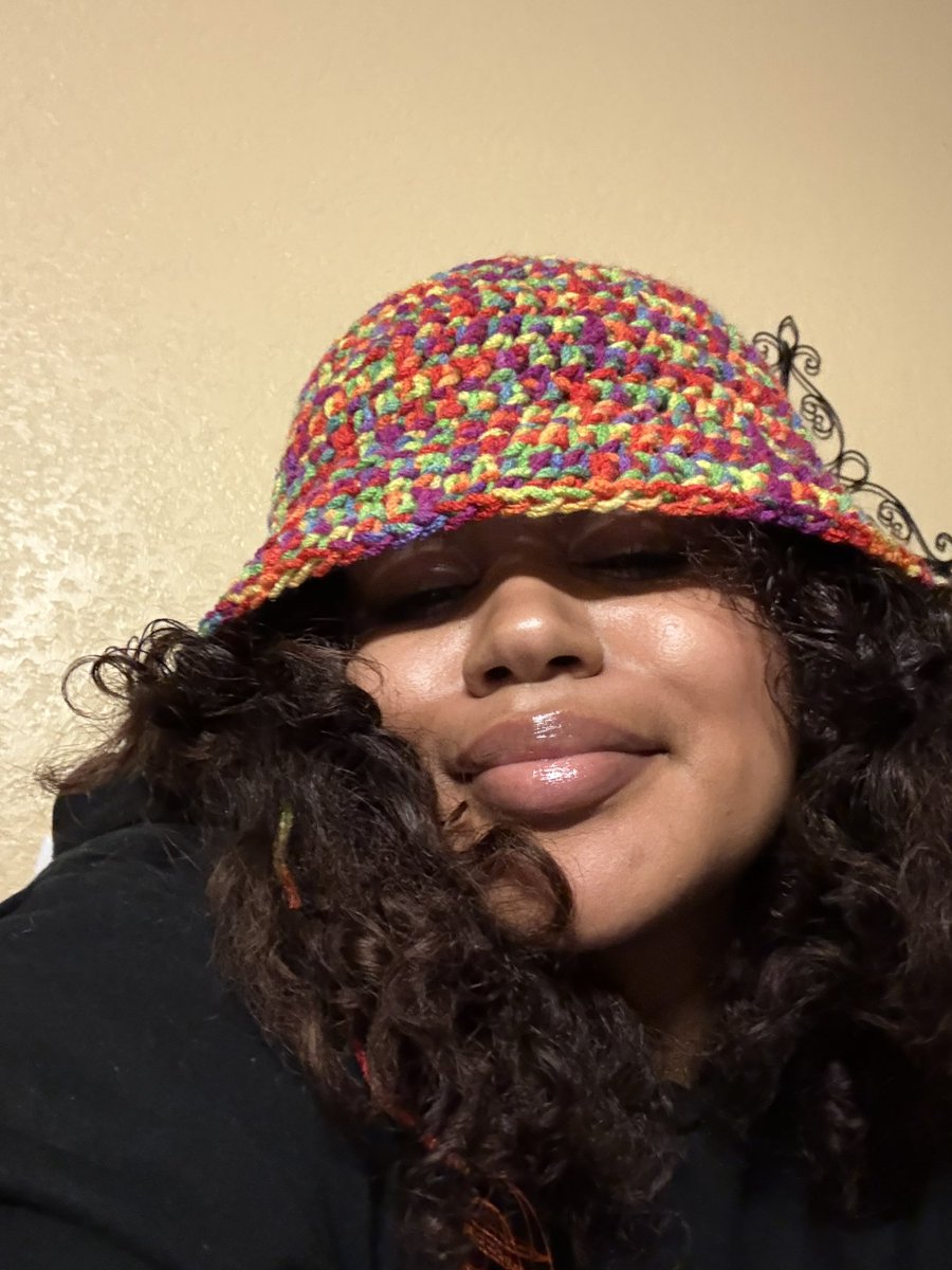 Made a bucket hat ♥️