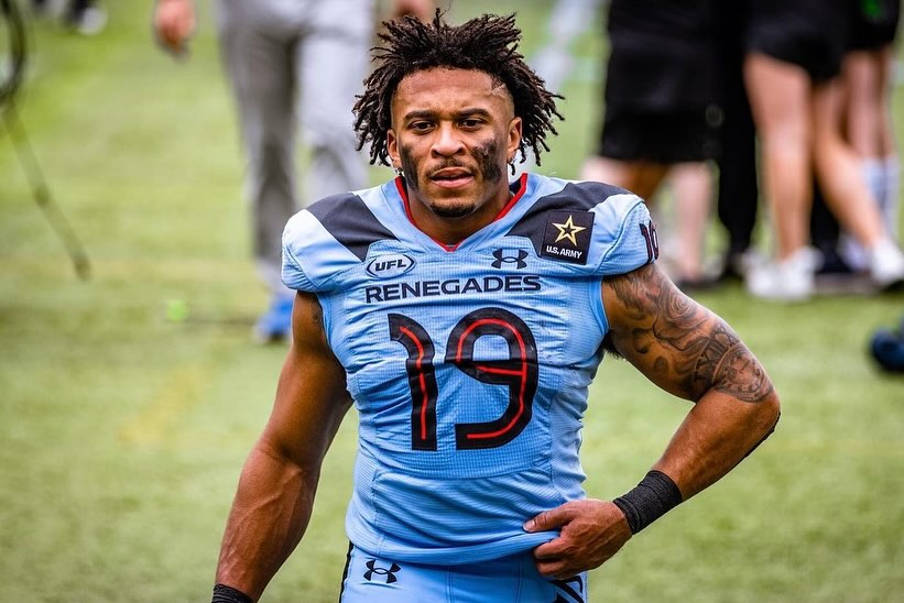 Between The Goalposts tweet media