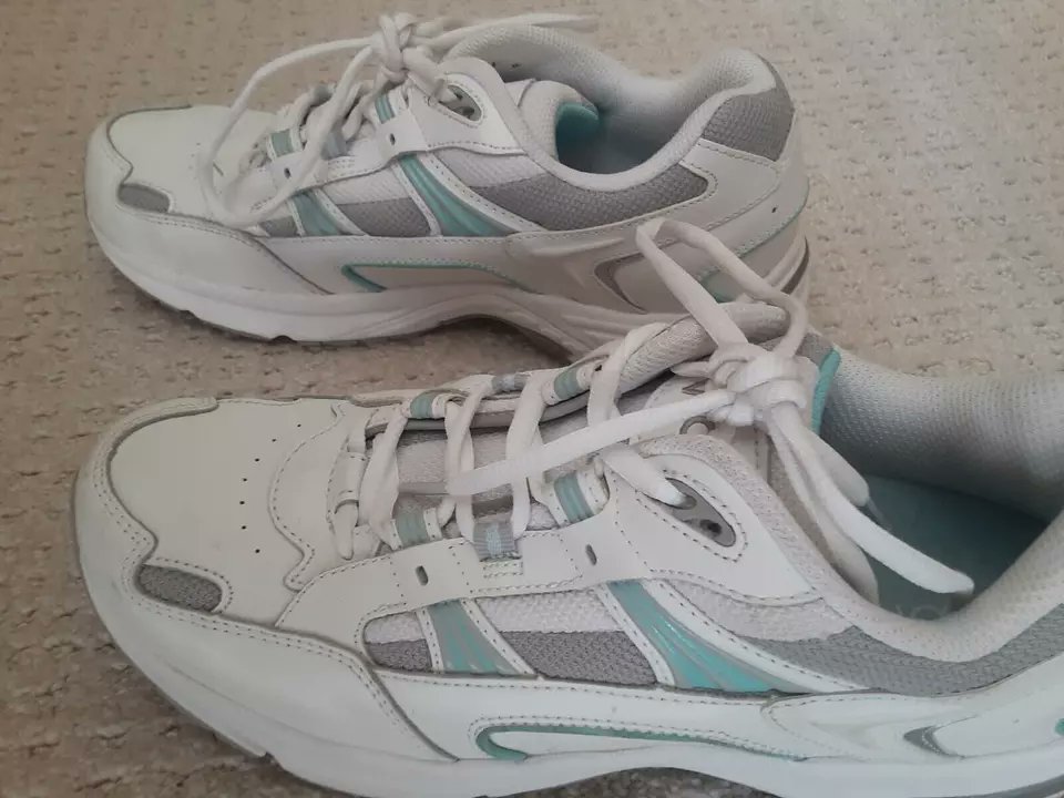 DiscountsWear's tweet image. FOR SALE 
WOMEN'S VIONIC 23 WALK LEATHER SHOES
SIZE 9.5 GREAT PRICE!
#vionic #vionicshoes #vionicleathersneakers #shoes #travel #cruise #resort #nature #gardening #fitness #health #comfortshoes #rv #camping #walkingshoes #forsale #deals #fun

WEARITAGAIN DISCOUNTS | eBay Stores