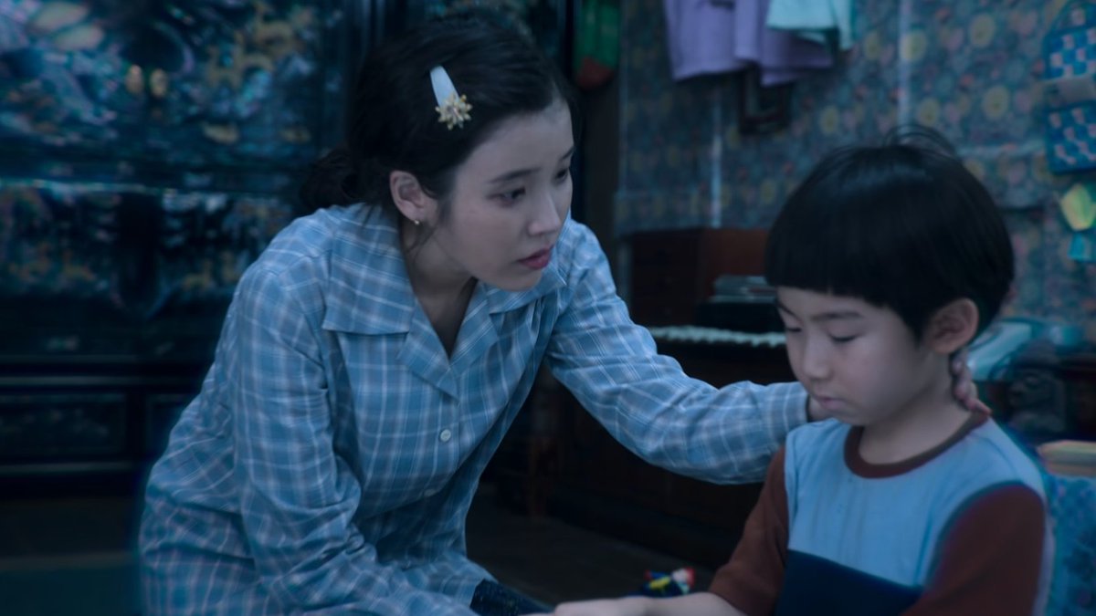HabisNontonFilm's tweet photo. Setelah sebelumnya dibombardir air mata, WHEN LIFE GIVES YOU TANGERINES eps 9-12 bikin emosi campur aduk. 

Dari ketawa, marah, patah hati, sedih, sampe kaget, semuanya komplit. Makin kesini makin ngerasa kalo IU layak dapet piala. 

Range emosinya gokil &amp; aktingnya flawless! 💯 https://t.co/StOgsIZT26