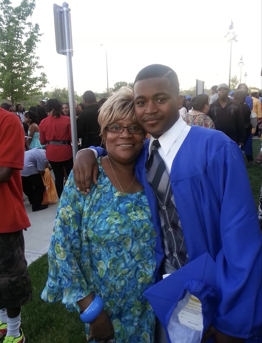 TrayAlexanderr's tweet photo. Been doing whatever I can to keep my mind off the fact my girl gone. Gone miss you so much 🤍🕊️ https://t.co/BcWEEPNiTk