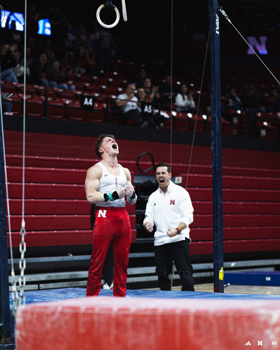 HuskerMGym's tweet photo. Put on a show. 

Thank you Husker Nation for a great season at home! 🌽❤️ Your support makes for one of the best atmospheres in gymnastics! https://t.co/Apzod5dSBu