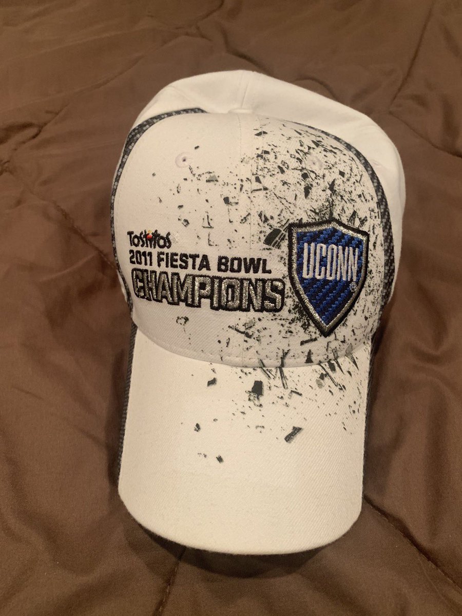 UConnNoContext's tweet photo. https://t.co/K2juYWfIwN