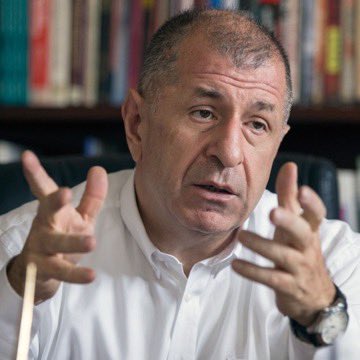 Rap Sanatçısı Şanışer: 

“Baro terörist, CHPli terörist, gazeteciler terörist, solcu zaten terörist, ulan Ümit Özdağ bile terörist, bir tek iktidar temiz.”