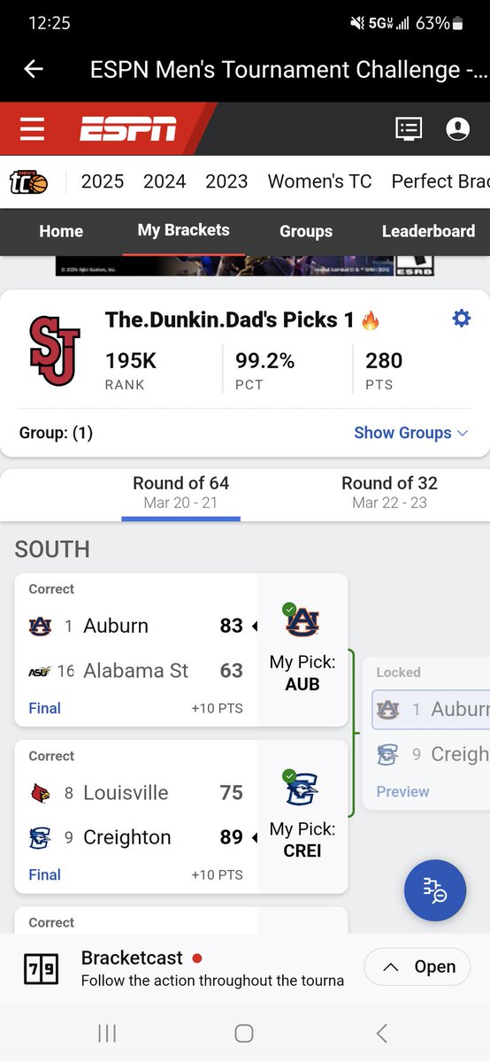the_dunkin_dad's tweet image. Imagine thinking the @Eagles wouldn't win the #SuperBowlLIX and that the @Commanders had zero chance vs. the @Lions 

Same "bbetting" podcast probably think @AuburnMBB is gonna win the @MarchMadnessMBB 
@phillygodfather #KeepFiring 
28/32