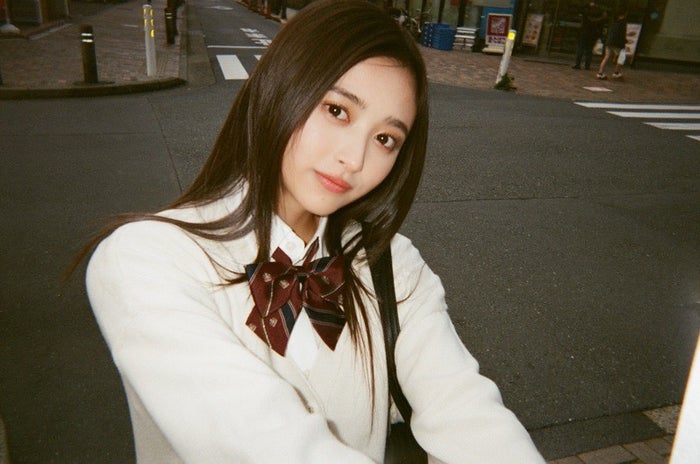乃木坂46井上和、JK制服姿で笑顔🎀 「#JKなぎ祭り」が話題に 📸写真