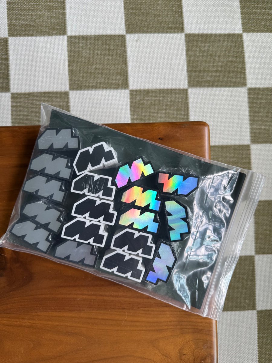 stacks <a href="/mobbin/">Mobbin</a>