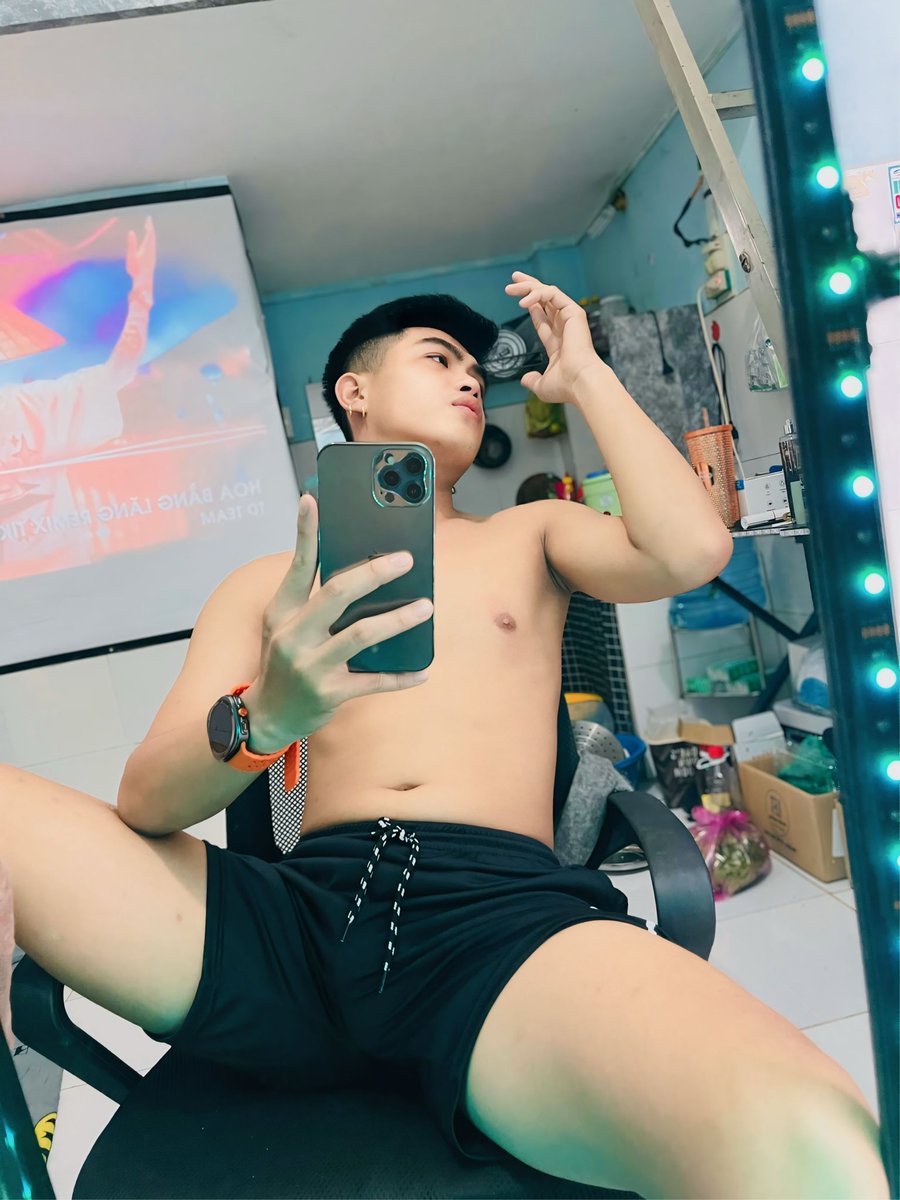 Trí Hào tweet media