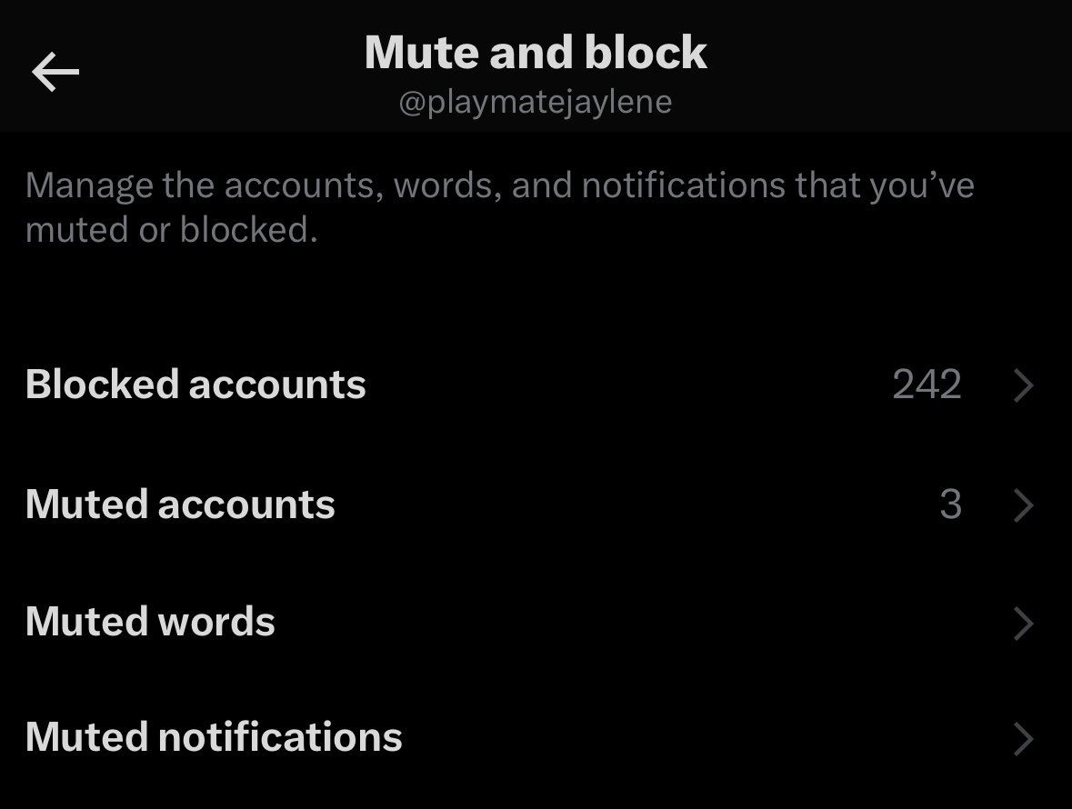 Jaylene🐰 tweet media