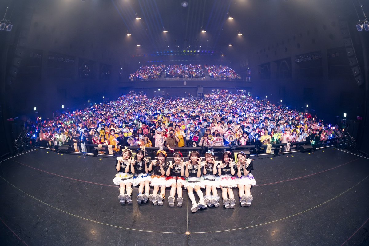 最高の1stワンマン大阪 集合写真🪽】 大阪完売公演‼️‼️ お越し頂いた