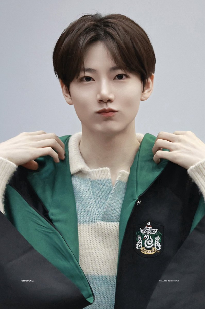 Kyuucoco_0909's tweet image. 250322 에버라인

#준규 #JUNKYU #ジュンギュ 
#트레저 #TREASURE