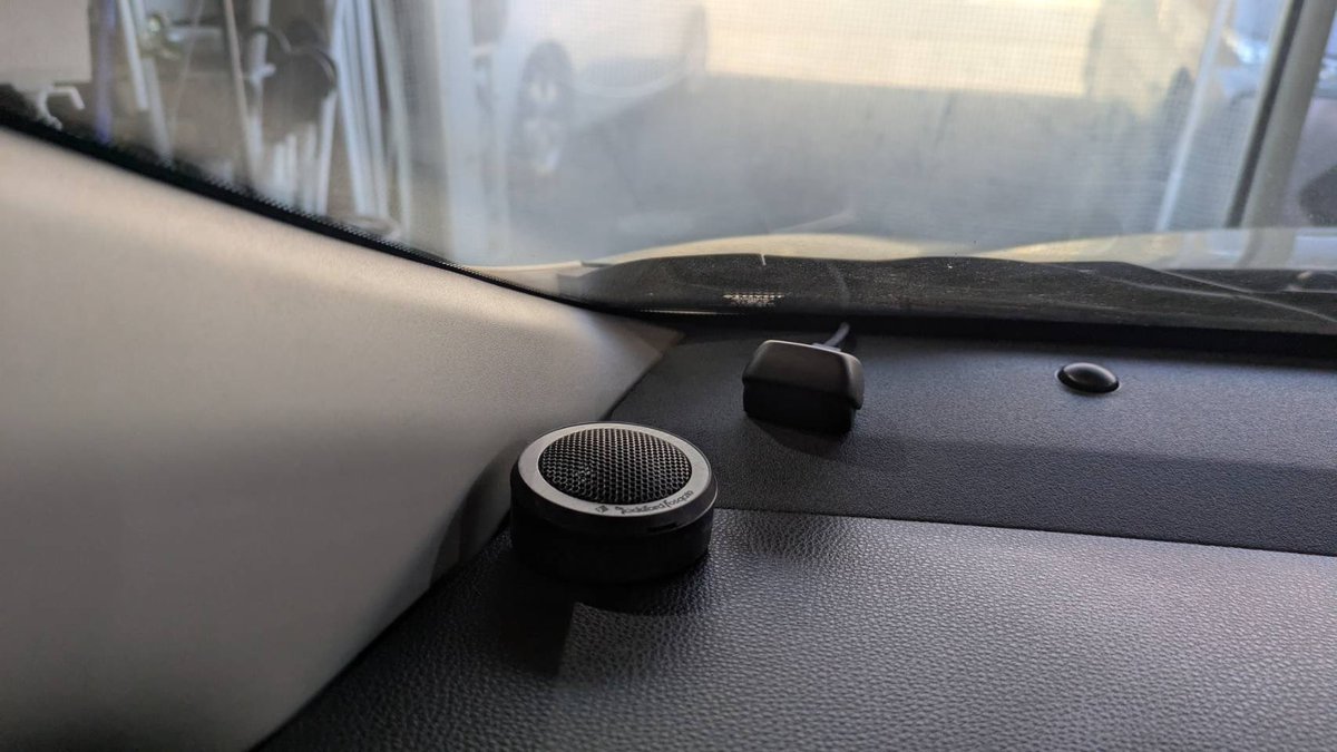 Quad_Control's tweet photo. アクア × スピーカー取付😬
#toyota
#アクア
#rockfordfosgate
#ロックフォード
#アルテックス
#audiotechnica
#インナーバッフル
#デッドニング
#QUADCONTROL
#クアッドコントロール
#千葉県
#佐倉市 https://t.co/zIIIKBsY3I