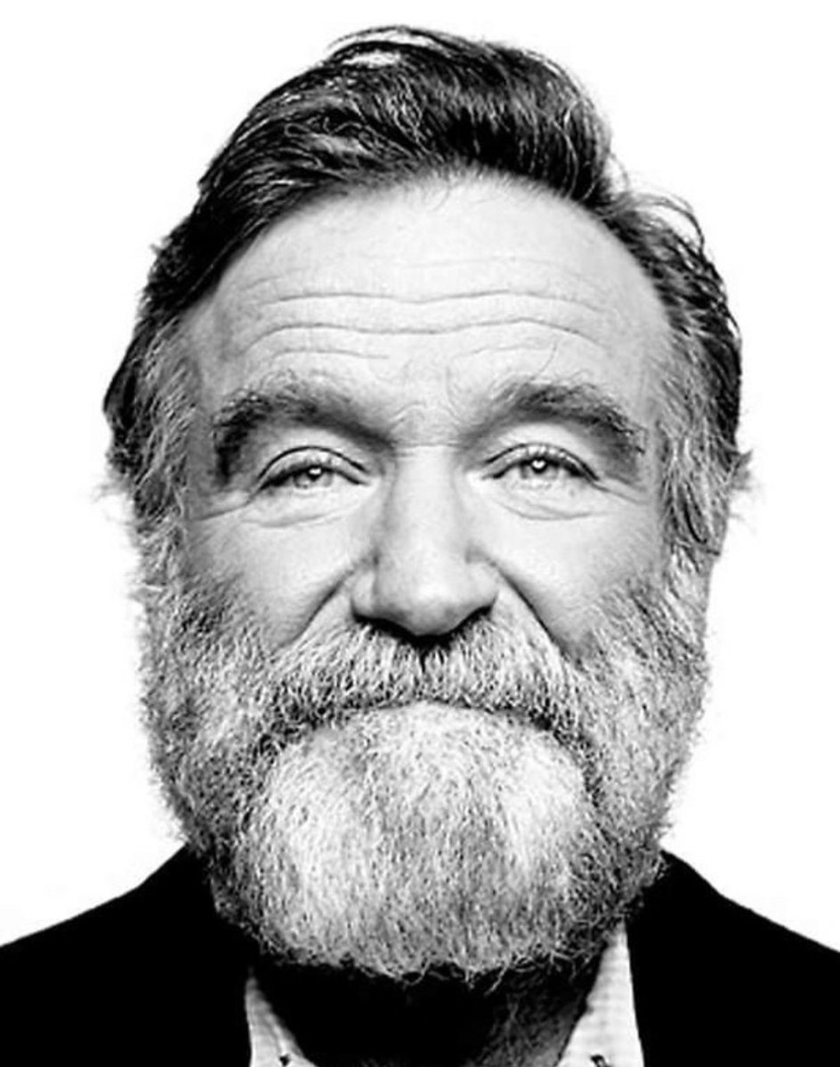 "I think the saddest people always try their hardest to make people happy because they know what it’s like to feel absolutely worthless and they don’t want anyone else to feel like that" - #robinwilliams