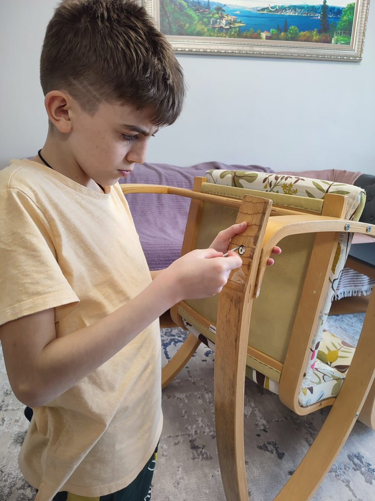 Yaşam Becerileri Projesi kapsamında öğrencilerimiz Mart ayında ‘Aile Hayatım’ alanında ‘Çeşitli Onarımlar Becerisi Kazanma’ etkinliğini gerçekleştirdiler.
#YaşamBecerileriProjesi 
<a href="/istanbulilmem/">İstanbul İl Millî Eğitim Müdürlüğü</a> <a href="/Beylikduzu_mem/">Beylikdüzü İlçe Millî Eğitim Müdürlüğü</a> <a href="/zekeriyaz/">Zekeriya Postacı</a>