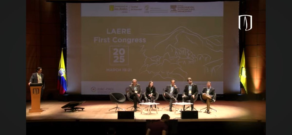 Yesterday I had the oportunity to present our <a href="/AgendaCAF/">CAF</a> flagships on Climate Change and Biodiversity and Energy transition at <a href="/laere_/">laere</a> in <a href="/EconomiaUAndes/">Economía Uniandes</a>. You can watch it here: bit.ly/4i85a93