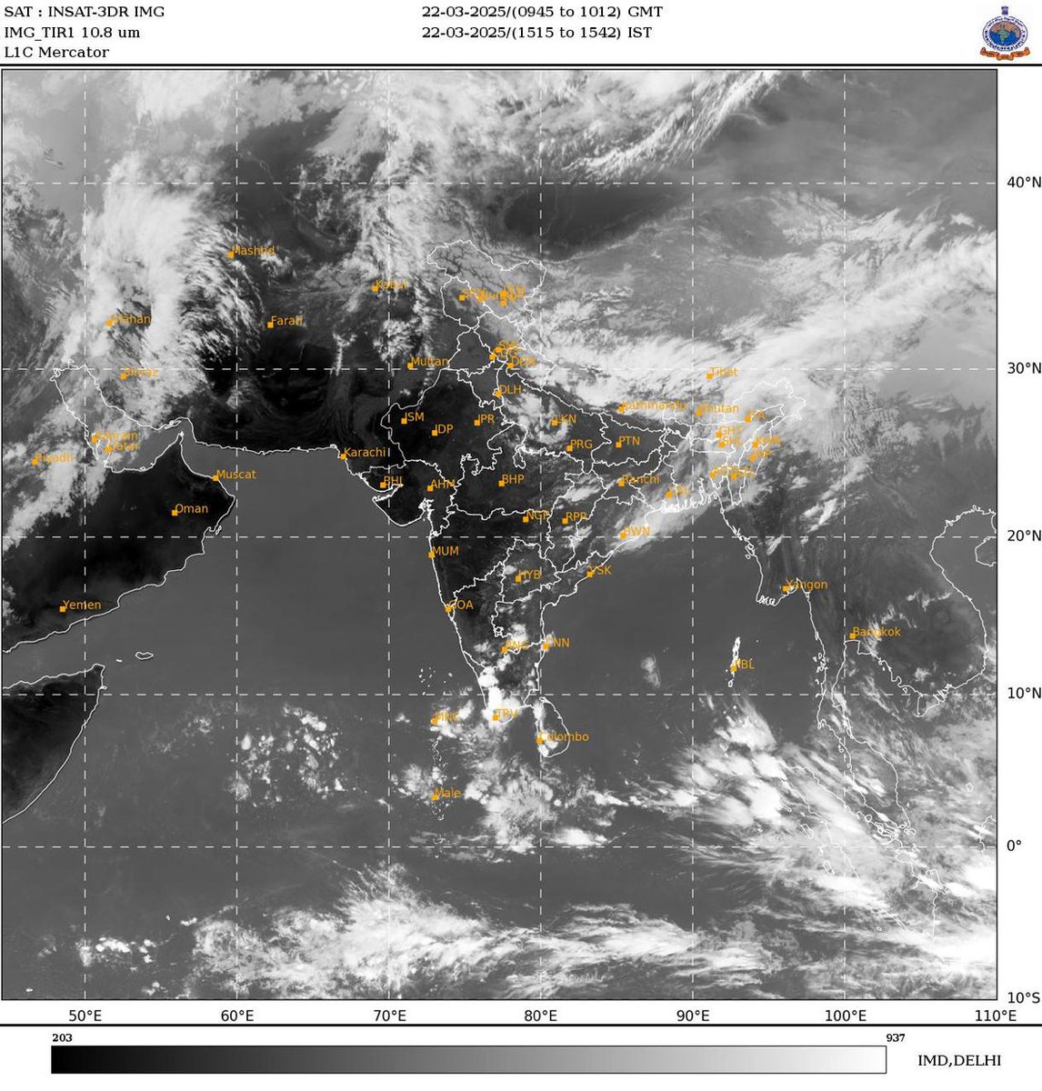 Indiametdept's tweet image. Satellite IR image from INSAT 3DS ( 22.03.2025 1515-1542 Hrs IST) showing intense to very intense convective/ Thunderstorm activity over Kerala, South Tamil Nadu and South Interior Karnataka.  

#IMD #Satellite #INSAT3DS #WeatherUpdate #mausam 

@moesgoi @ndmaindia @DDNational