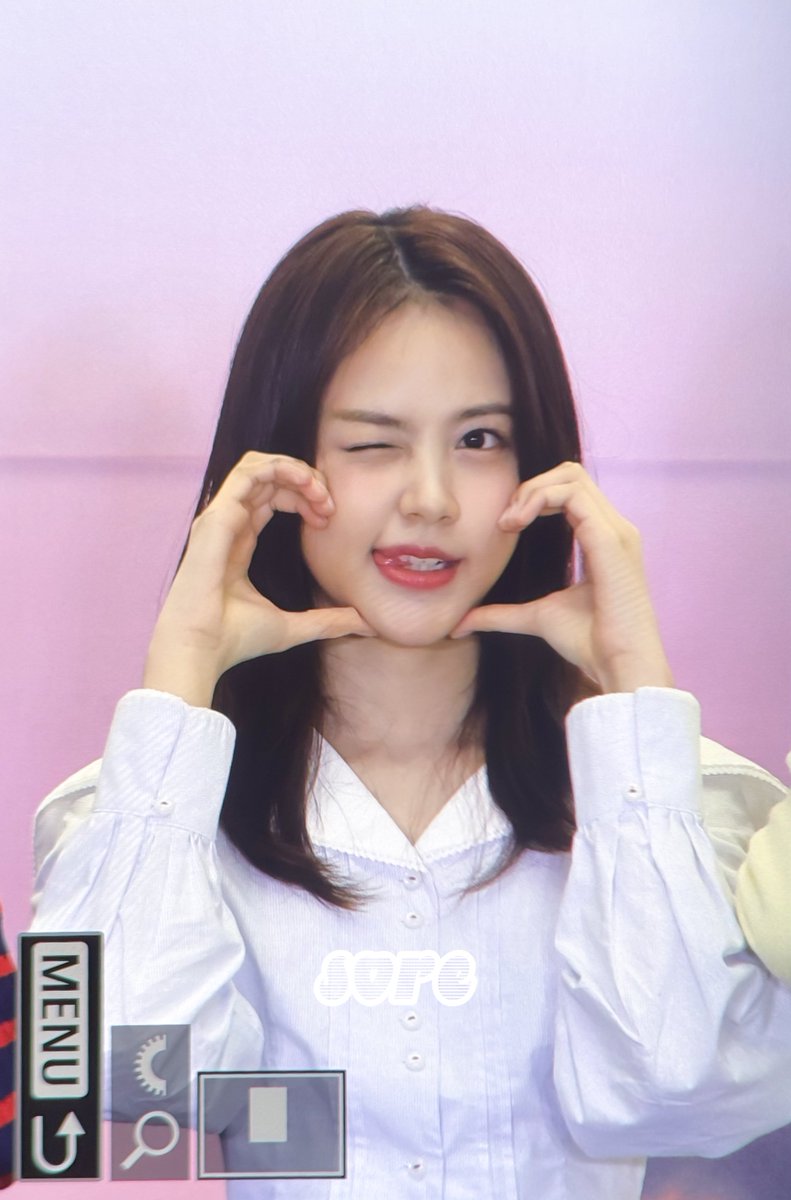 sore tweet media