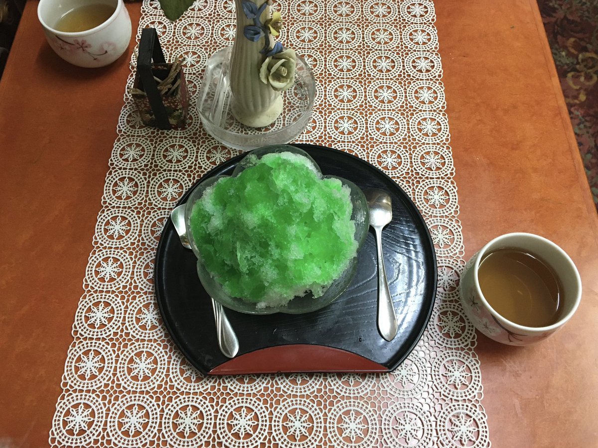 여름 tweet media