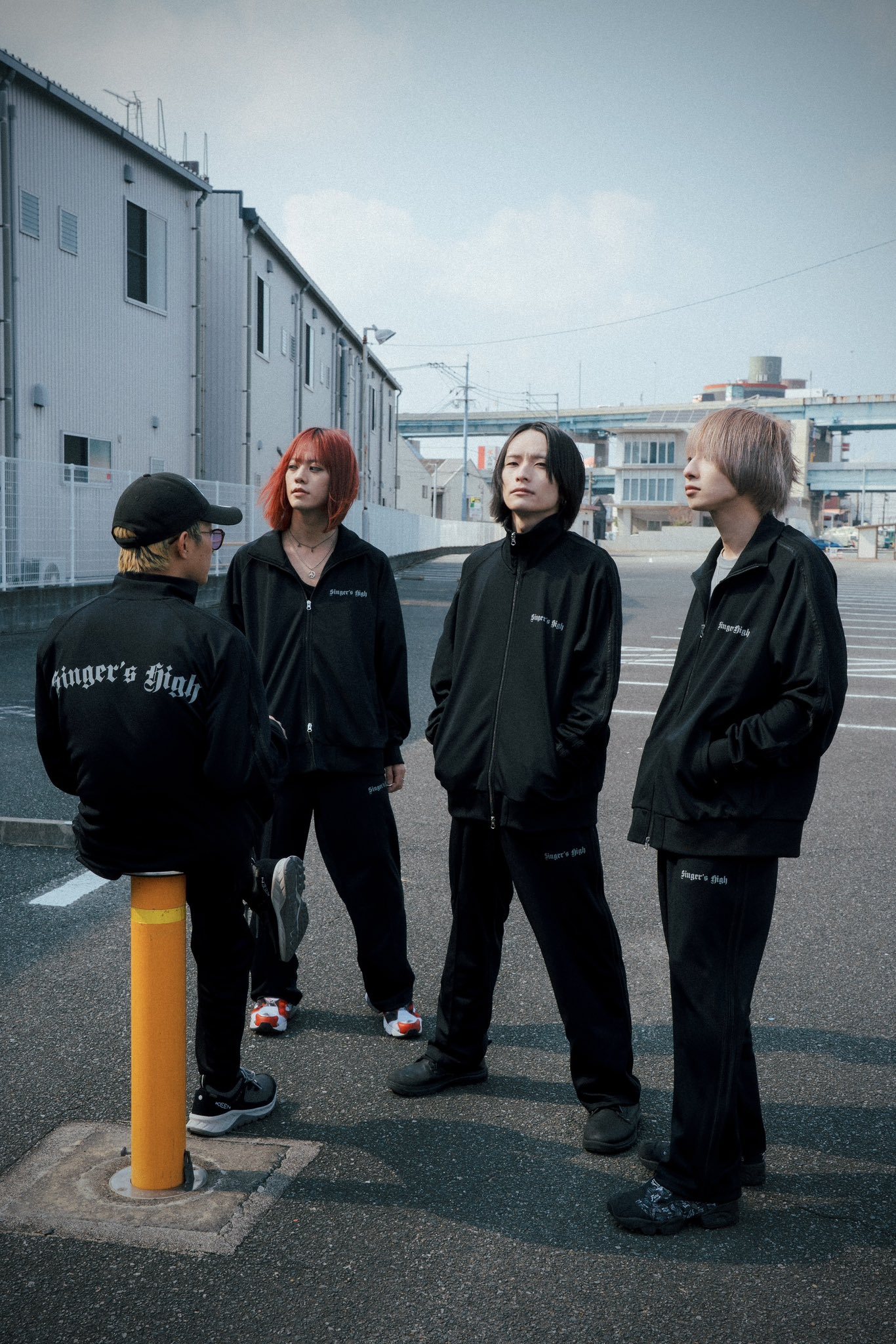 シンガーズハイ トラックジャケット 黒 XL シンガーズハイ トラックジャケット 黒 XL - メルカリ