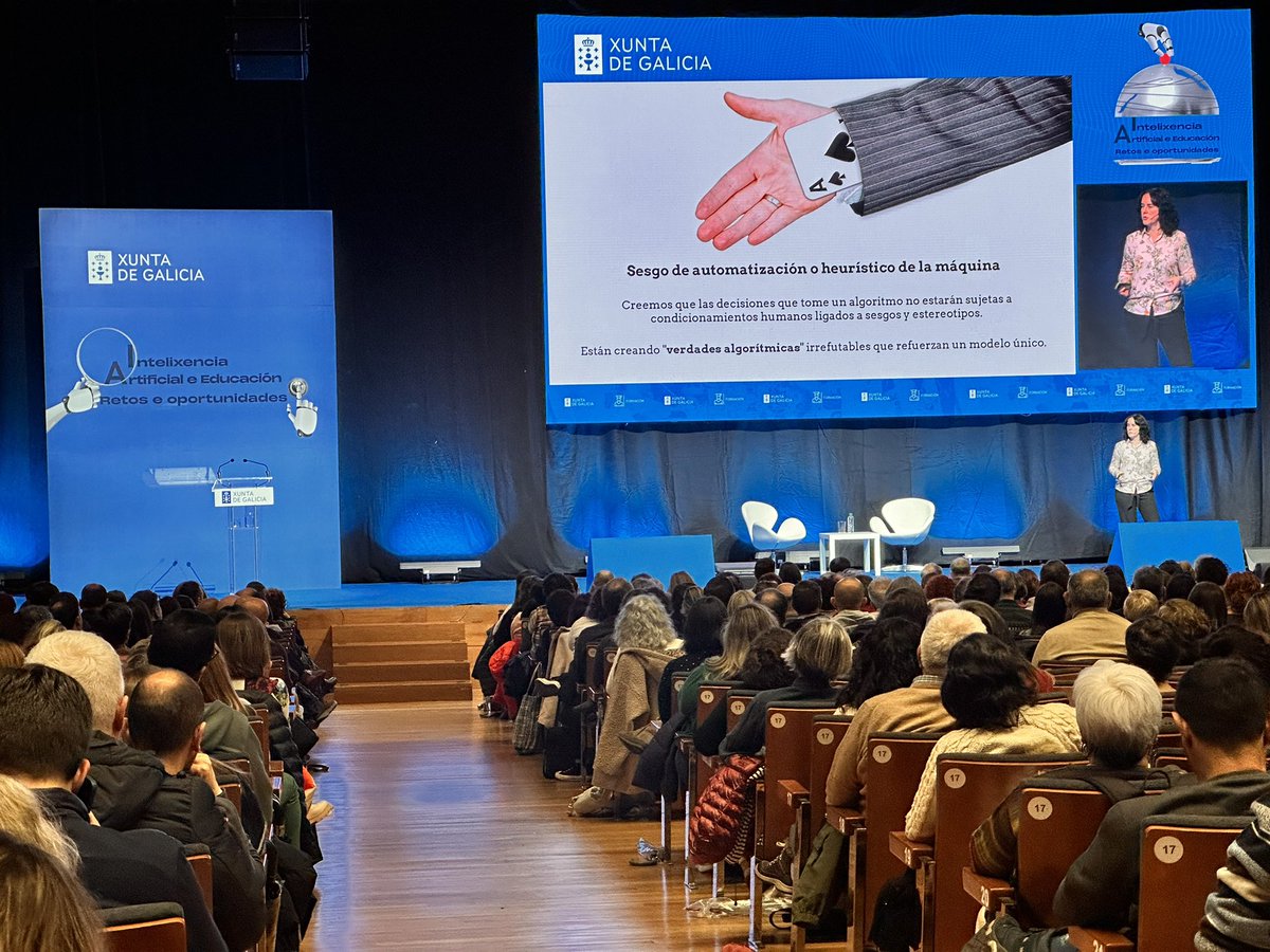 Bcodesal's tweet photo. @EduXunta 🔍 “Desafíos éticos da IA na sociedade e nas aulas” con @loretahur. Reflexionamos sobre equidade, privacidade e o novo papel docente, destacando a necesidade de integrar a intelixencia artificial de forma responsable na educación. #CAFI_educaciondixital #Eduxunta https://t.co/436FkWWVlL