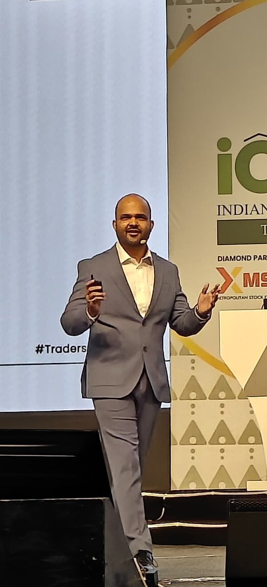 jainambroking's tweet photo. Day 2 IOC 6.0 Live Update:

A historic moment at IOC 6.0!
As we attempt a Guinness World Record, Harshubh Shah begins the Financial Investment Masterclass live on stage. @harshubh 

#Jainambroking #IOC6 #Tradersmahakumbh #IndiasLargestConclave #OfficialAttempt
#GWR #GuinnessWorldRecords #HarshubhShah